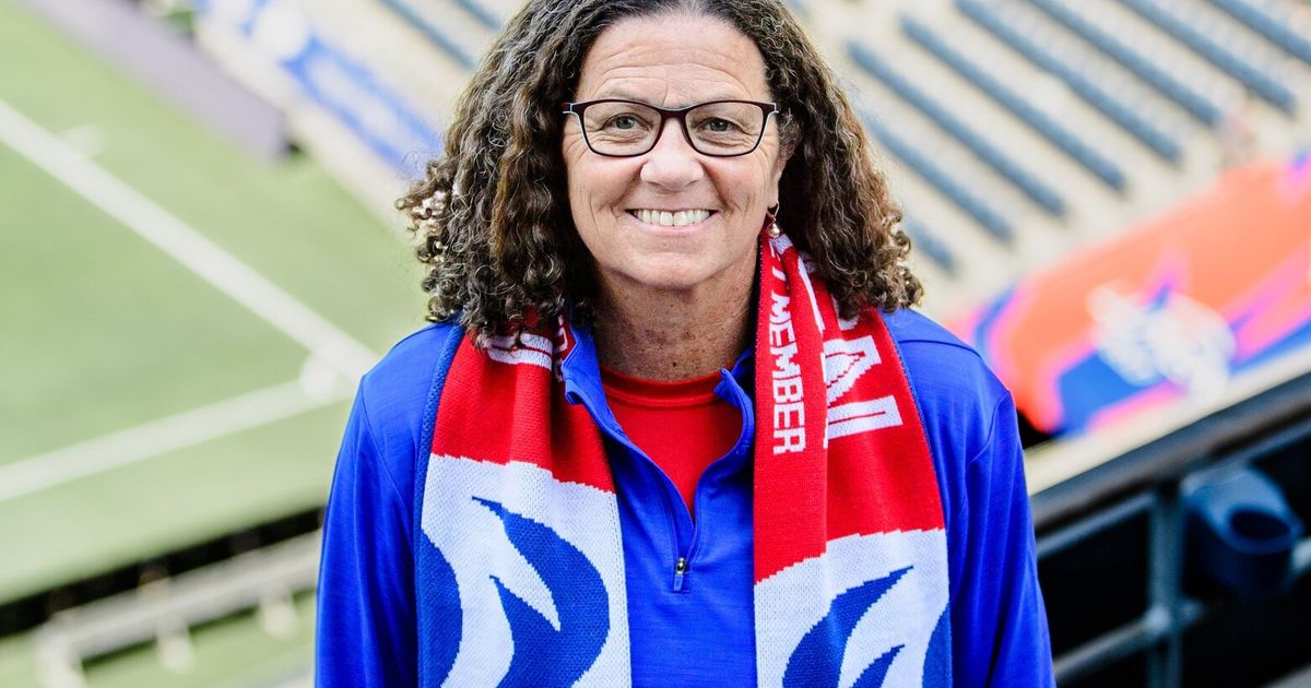 Lesle Gallimore Appointed General Manager of OL Reign Soccer Team