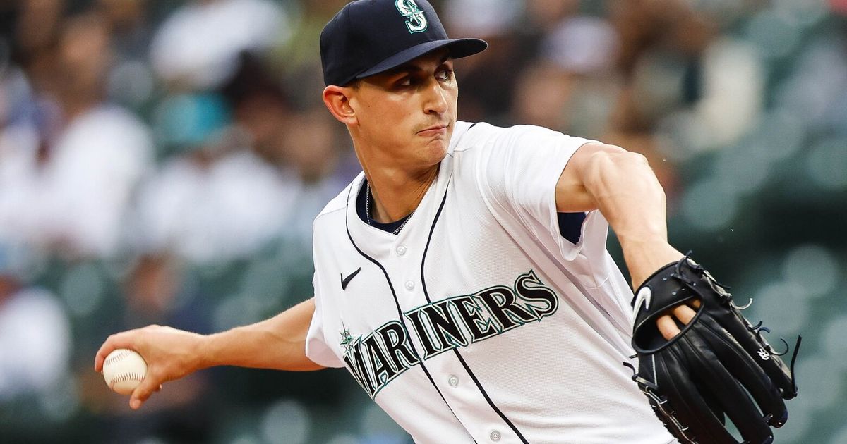 Mariners and Marlins Face Off in Photo Gallery