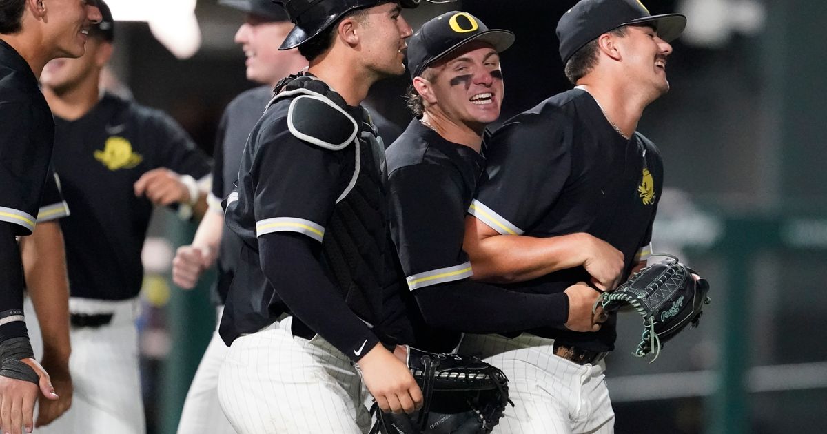NCAA Baseball Tournament: What to Know as Super Regionals Begin