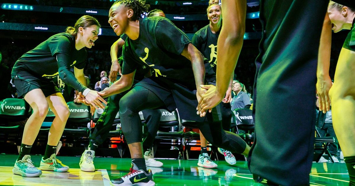 Observing the Seattle Storm's Early Season Performance: A Look at Jewell Loyd's Scoring Binge