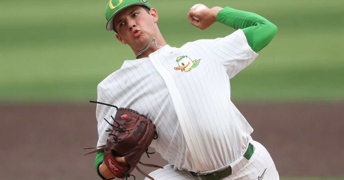 Oregon Defeats Oral Roberts to End 21-Game Winning Streak