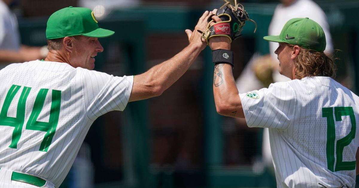Oregon Defeats Xavier 5-4 in Nashville Regional Baseball Game
