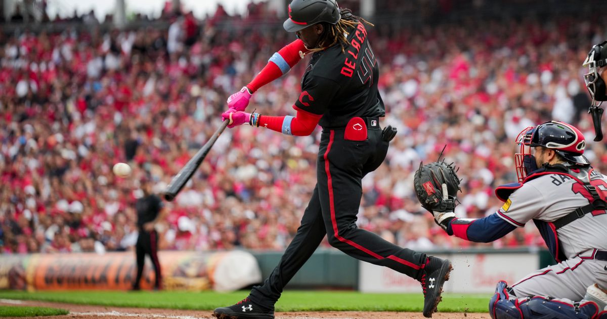 Reds Defeat Braves 11-10 Behind De La Cruz's Cycling and Votto's Two Clutch Home Runs