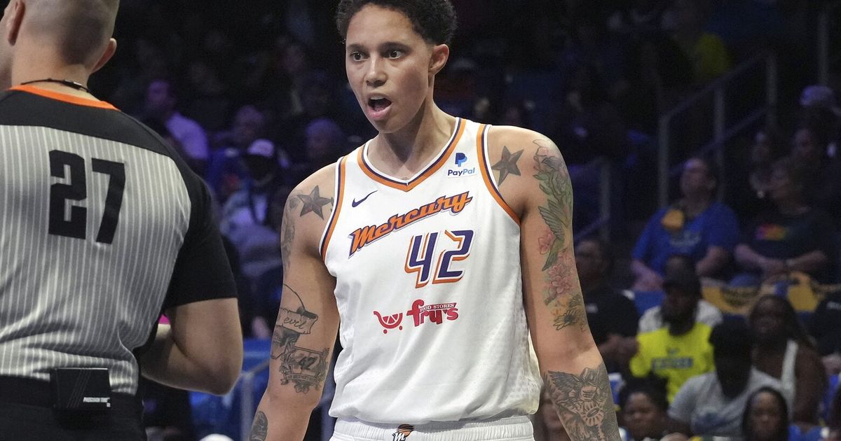 WNBA Investigates Incident Involving Brittney Griner and Mercury Teammates at Airport