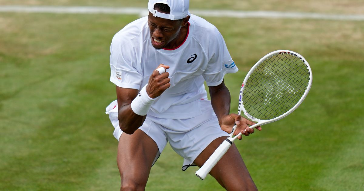 American Eubanks Defeats Tsitsipas to Reach First Grand Slam Quarterfinal at Wimbledon