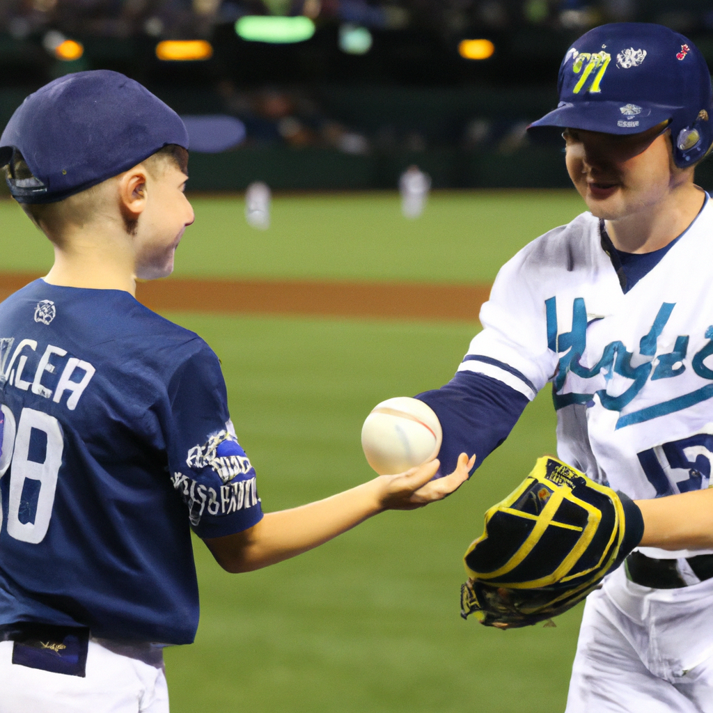 Cade Marlowe Gives Away Ball from First Major League Hit as Mariners Rookie