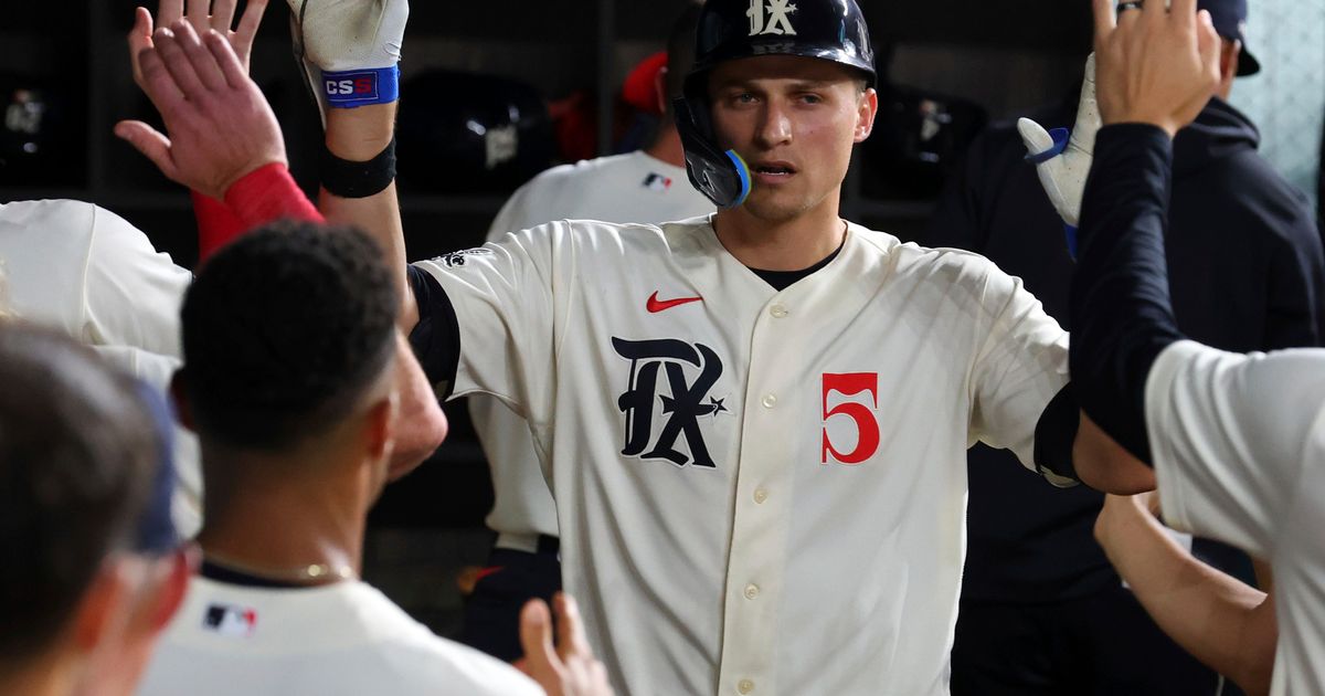 Corey Seager Placed on Injured List with Sprained Right Thumb by Texas Rangers