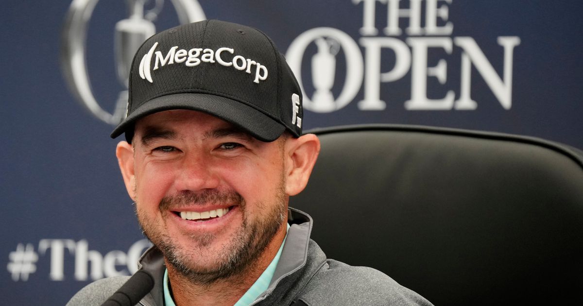 Harman Shoots Record-Matching Round at British Open to Take Commanding Lead