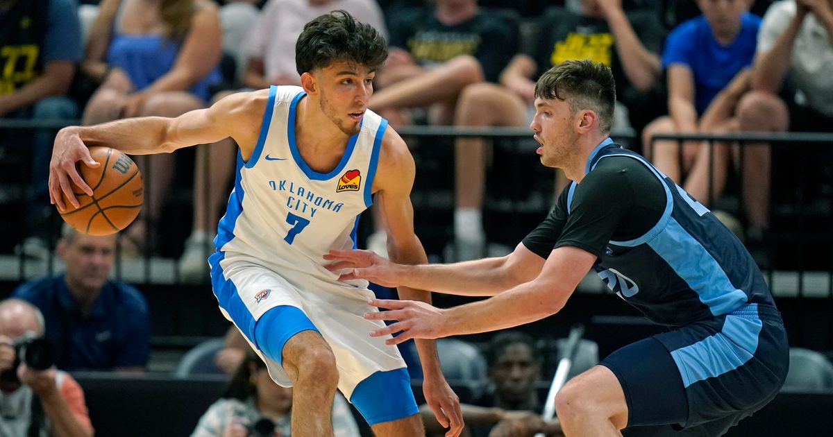 Holmgren Records Double-Double in Thunder's NBA Summer League Opener After Returning from Injury