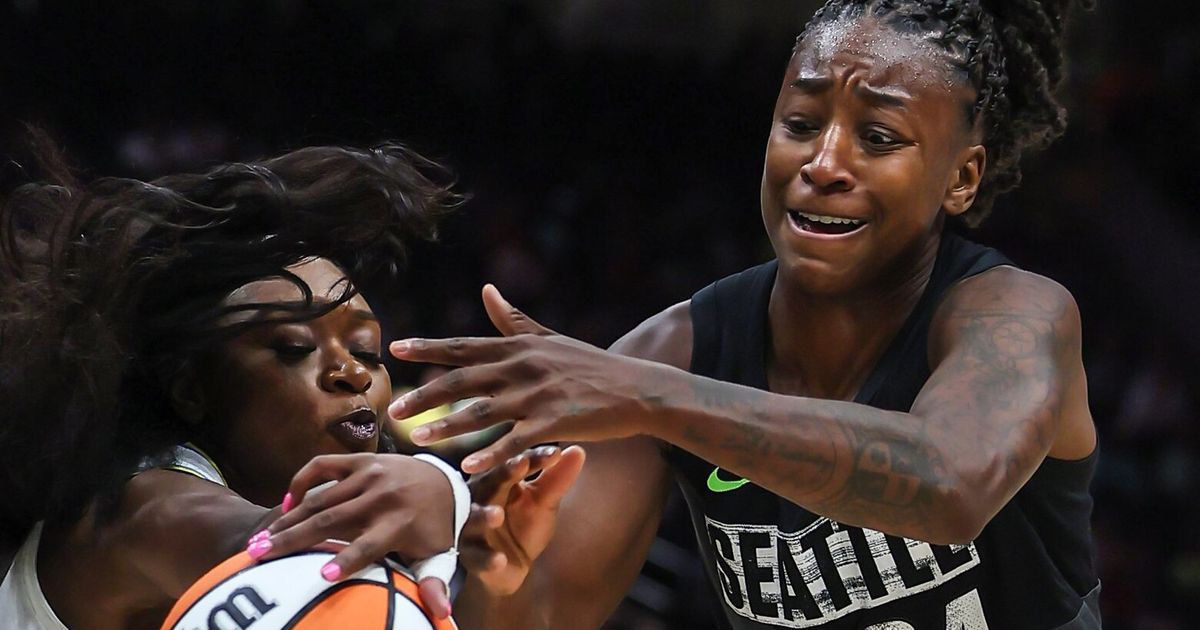 Jewell Loyd Leads Seattle Storm Despite 10-Game Losing Streak