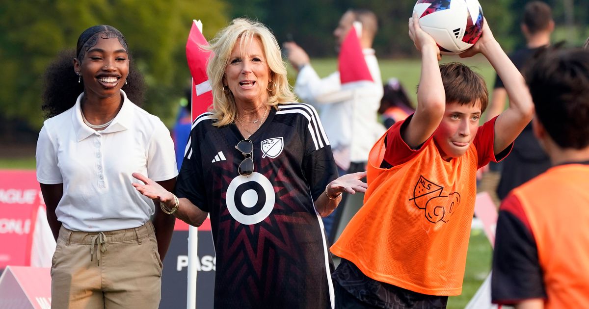 Kids Participate in Soccer Clinic on White House Lawn