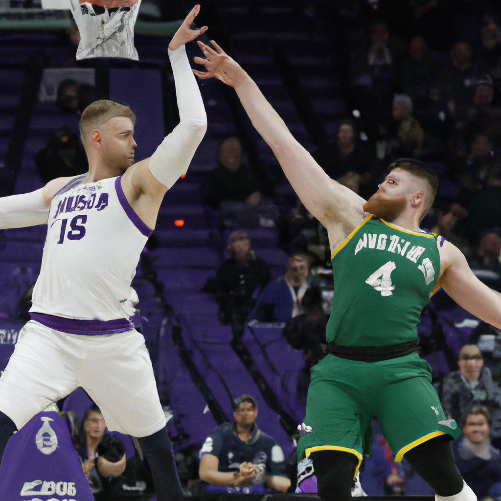 Kings and Jazz Agree to Contract Extensions with Sabonis and Clarkson: Sources