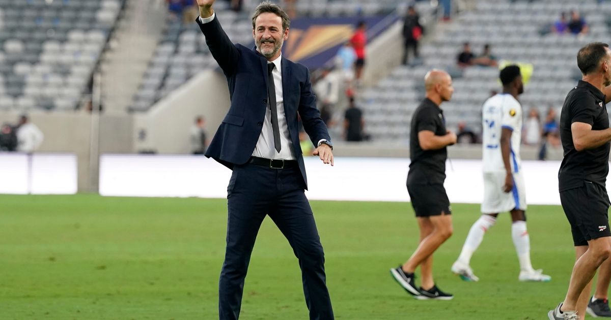 Mexico Hopes to Reclaim Gold Cup Title Against Panama in Post-World Cup Redemption Tour