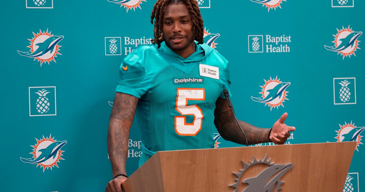 Miami Dolphins Cornerback Depth Unfazed by Jalen Ramsey Injury, Mike McDaniel Confident