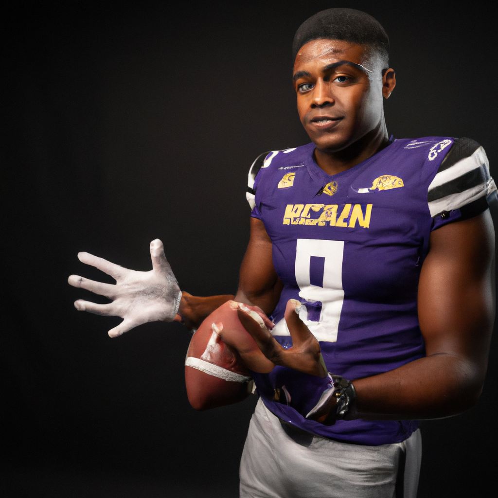 Michael Penix Jr. Maintains Humility at Pac-12 Media Day for University of Washington Huskies