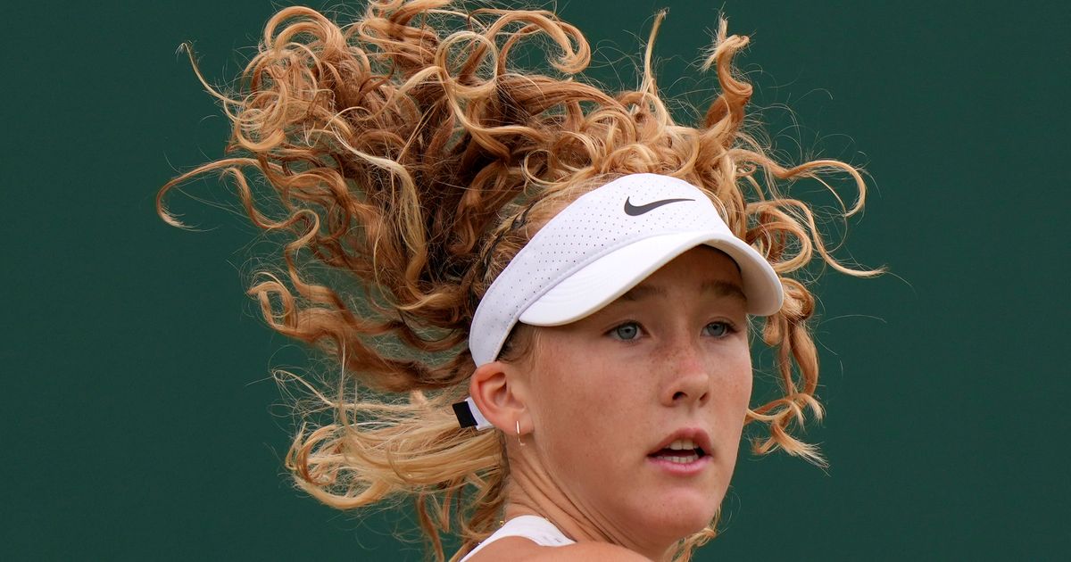 Mirra Andreeva, Russian Teenager, Reaches Fourth Round at Wimbledon