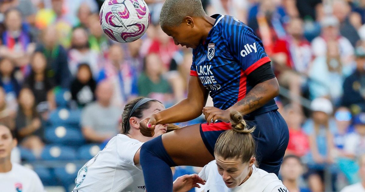 OL Reign and San Diego Wave Face Off in Soccer Match Photographed