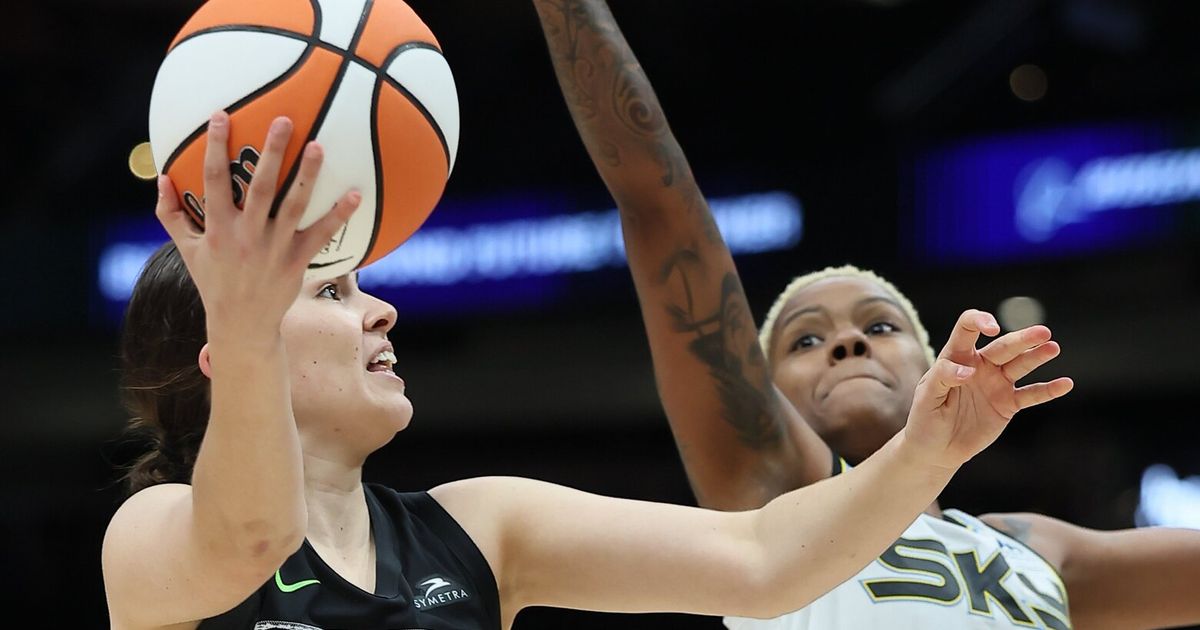 Seattle Storm and Chicago Sky Face Off in WNBA Matchup