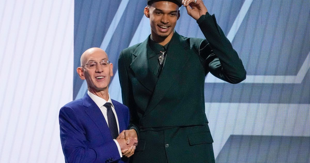 Spurs' Wembanyama to Debut in Las Vegas Summer League on Opening Day