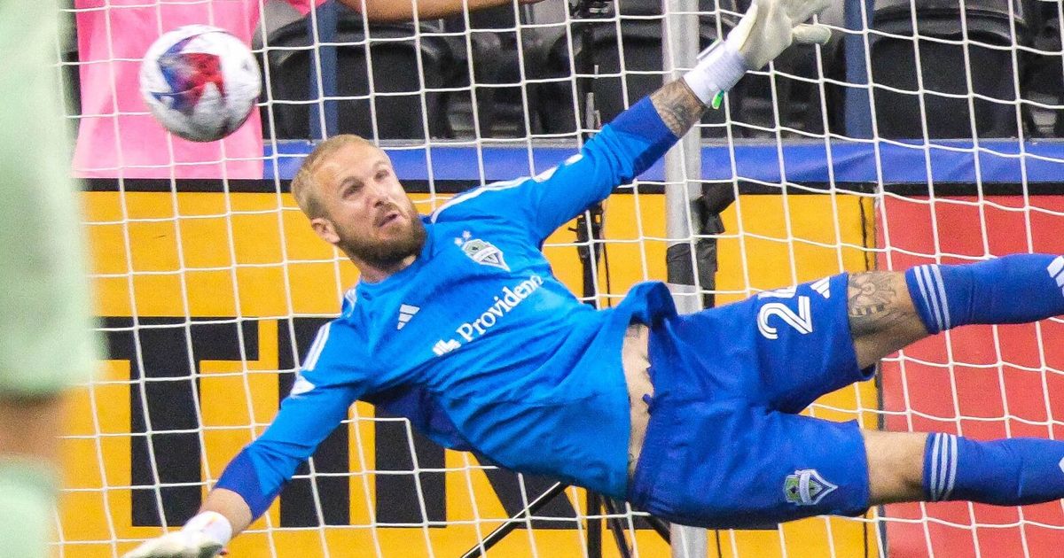 Stefan Frei Undergoes Surgery to Repair Finger Injury