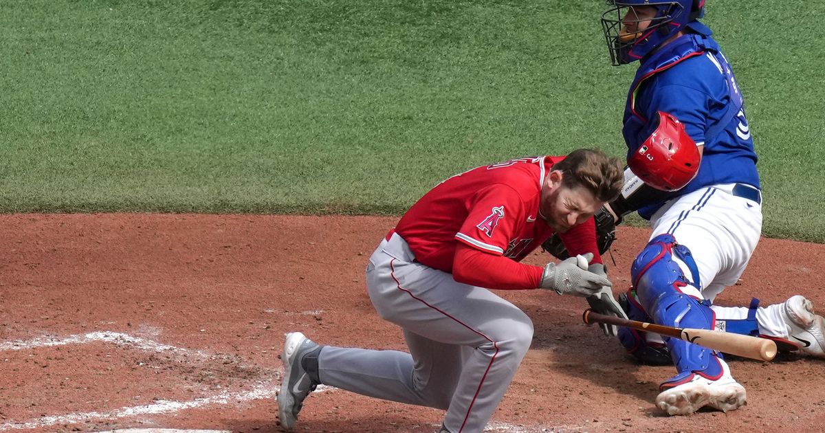 Taylor Ward Placed on Injured List with Facial Fractures After Being Hit in Head by Pitch as Angels Outfielder