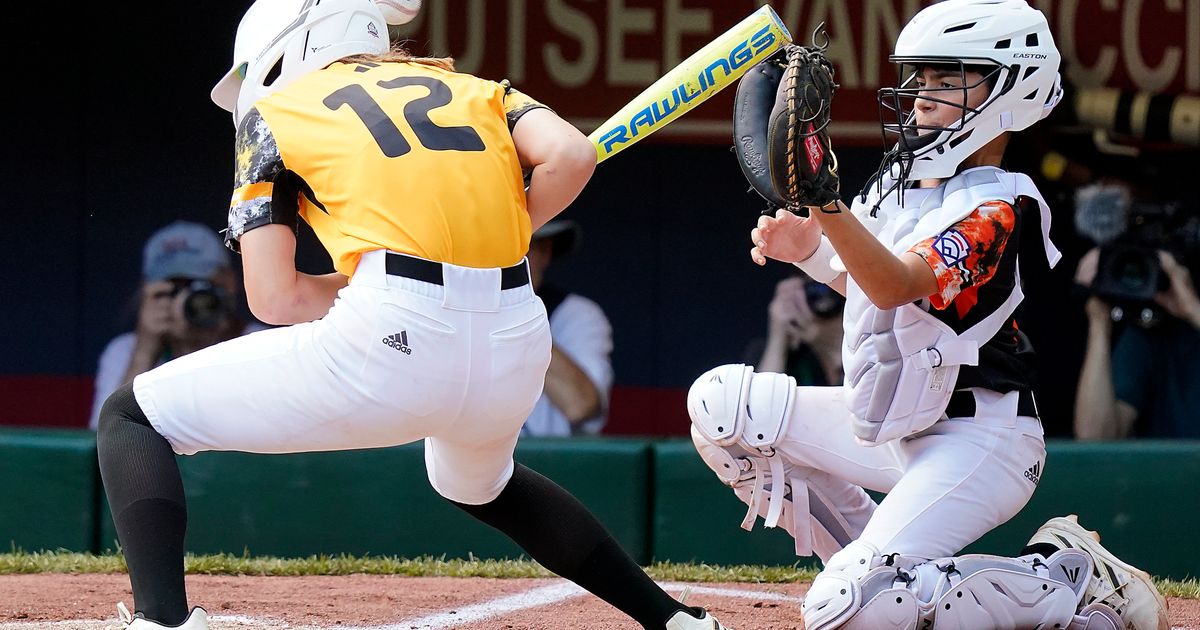 a runStella Weaver Becomes First Female to Score a Run in Little League World Series