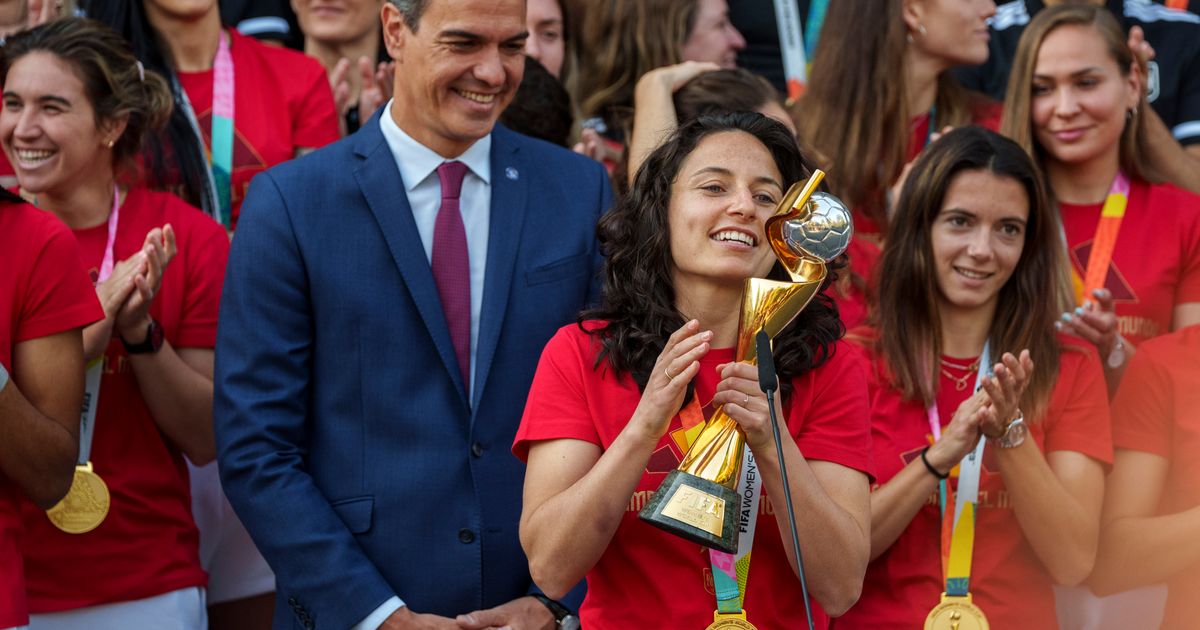 Acting Prime Minister of Spain Hails Women's World Cup Champions as Inspiration for Youth