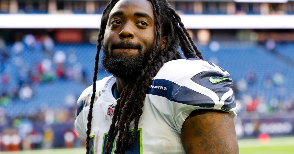 Alex Collins, Former Seattle Seahawks Running Back, Passes Away at Age 28