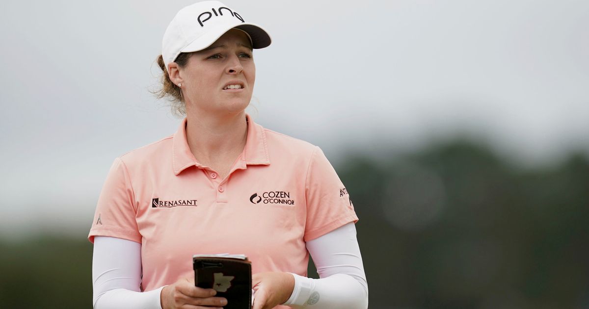 Ally Ewing Leads Women's British Open by 5 Shots After Second Round