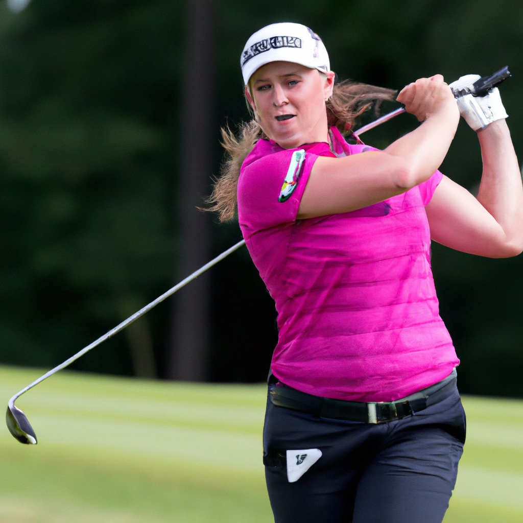 Ally Ewing Leads Women's British Open by 5 Shots After Second Round