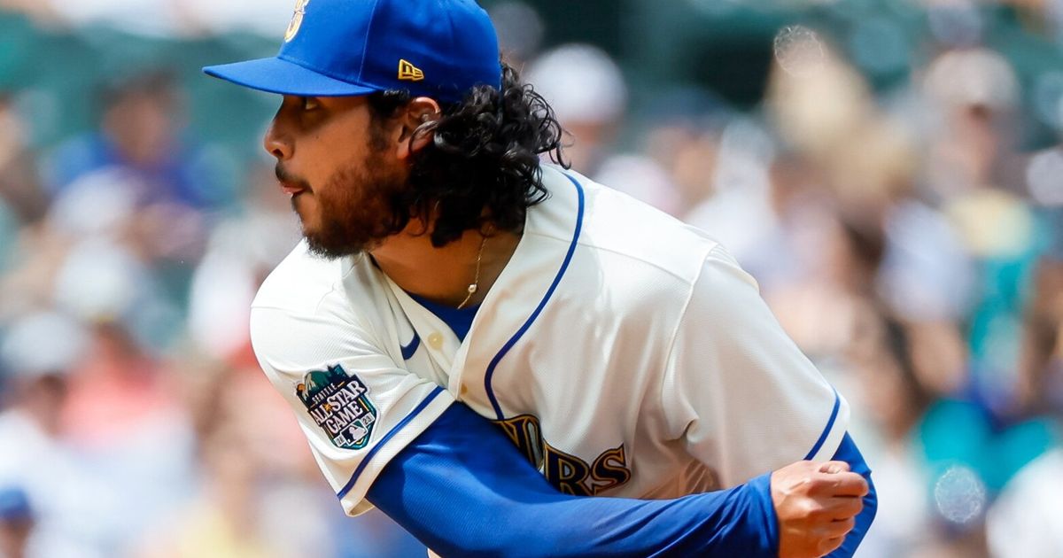 Andres Muñoz to Take on Closer Role for Mariners After Paul Sewald Trade