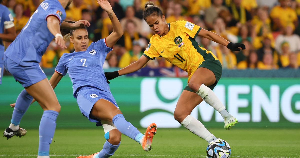 Australia Defeats France in Penalty Kicks to Reach Women's World Cup Semifinals for the First Time