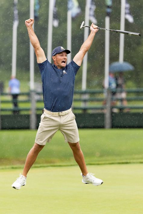 Bryson DeChambeau Wins Greenbrier with Record-Breaking 58