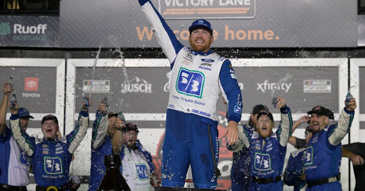 Buescher Secures Final NASCAR Playoff Berth by Winning at Daytona, Eliminating Elliott