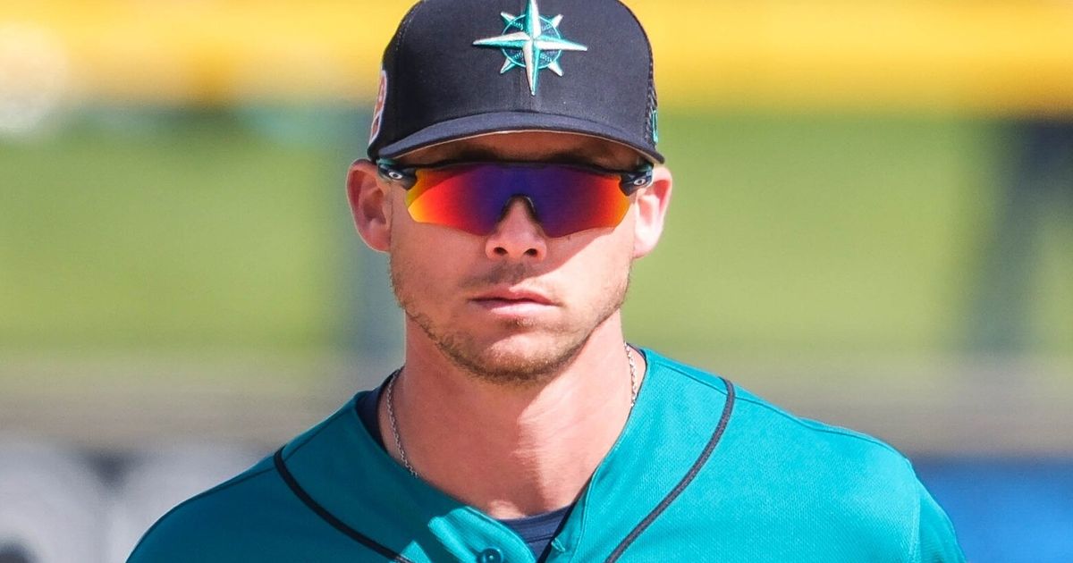 Cade Marlowe's Breakthrough Rookie Season: Mariners Extra Examines His 'Very Serious' Approach