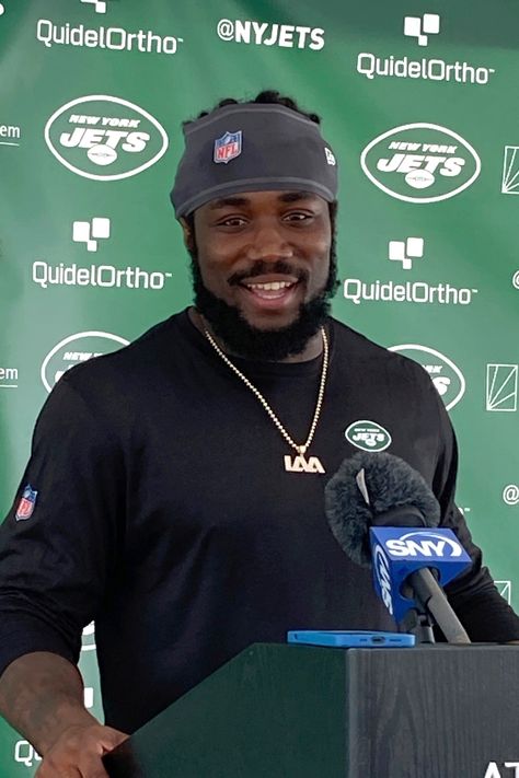 Cook Seeks to Utilize His Talents in Jets' Backfield: 'Just Be Dalvin'