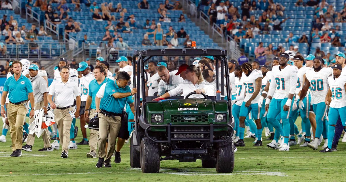 Daewood Davis Released from Hospital Following Injury Sustained in Dolphins vs. Jaguars Game