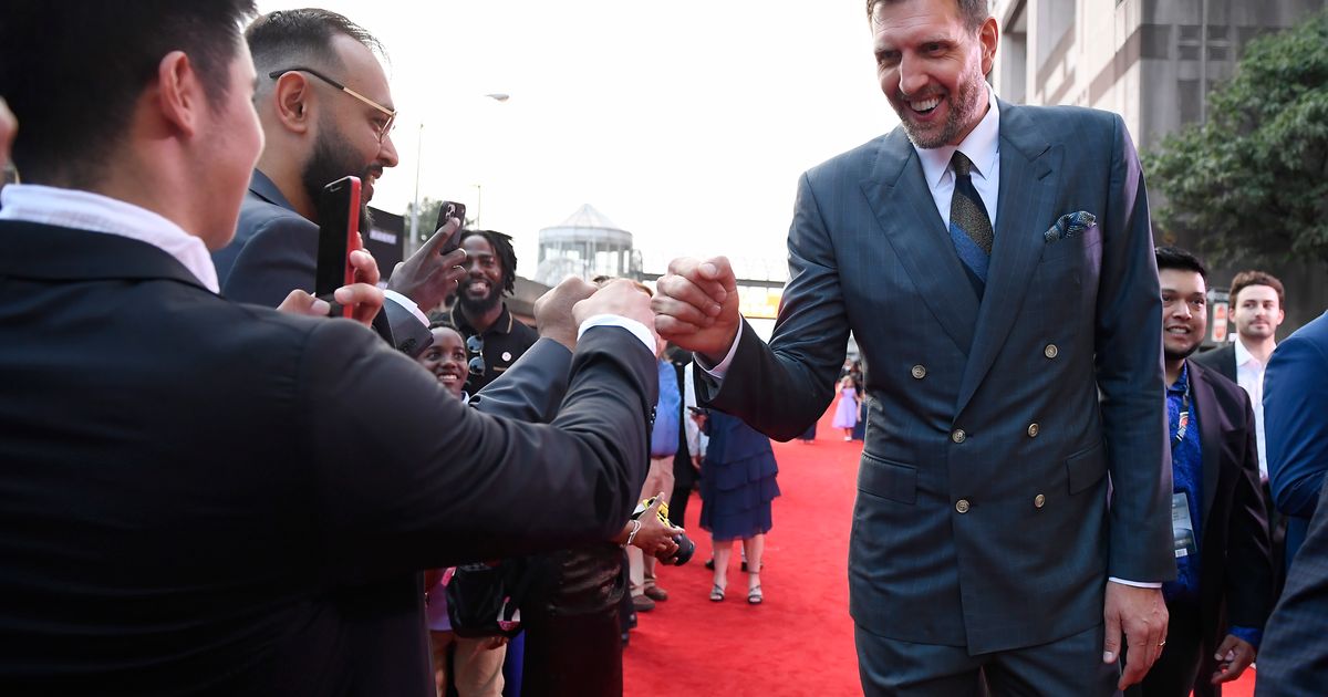 Dirk Nowitzki, Pau Gasol, and Tony Parker Inducted into Basketball Hall of Fame.