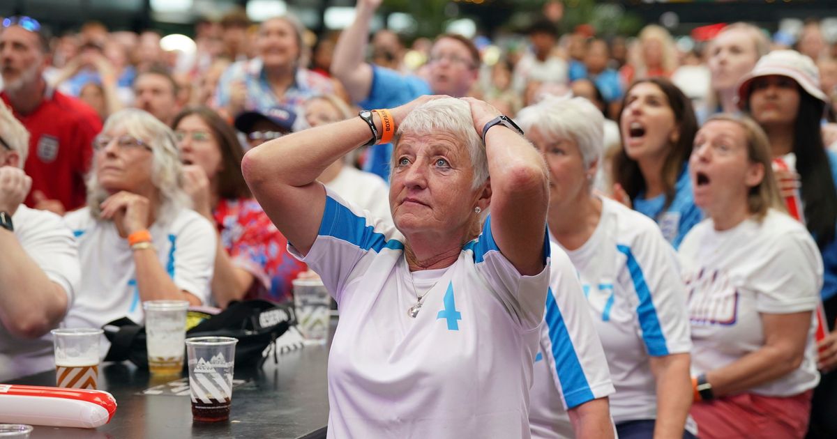 England Women's National Football Team Receive Praise Despite World Cup Final Defeat to Spain