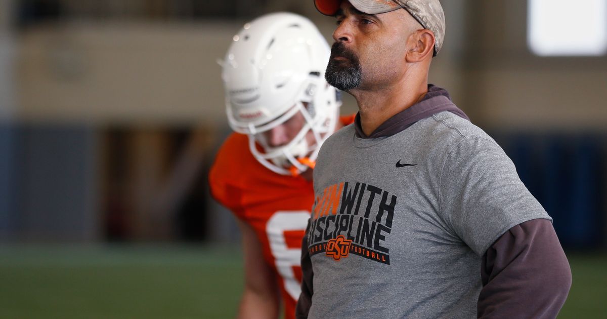 Lack of Black Offensive Coordinators in College Football Despite Increase in Diversity of Coaching Staffs