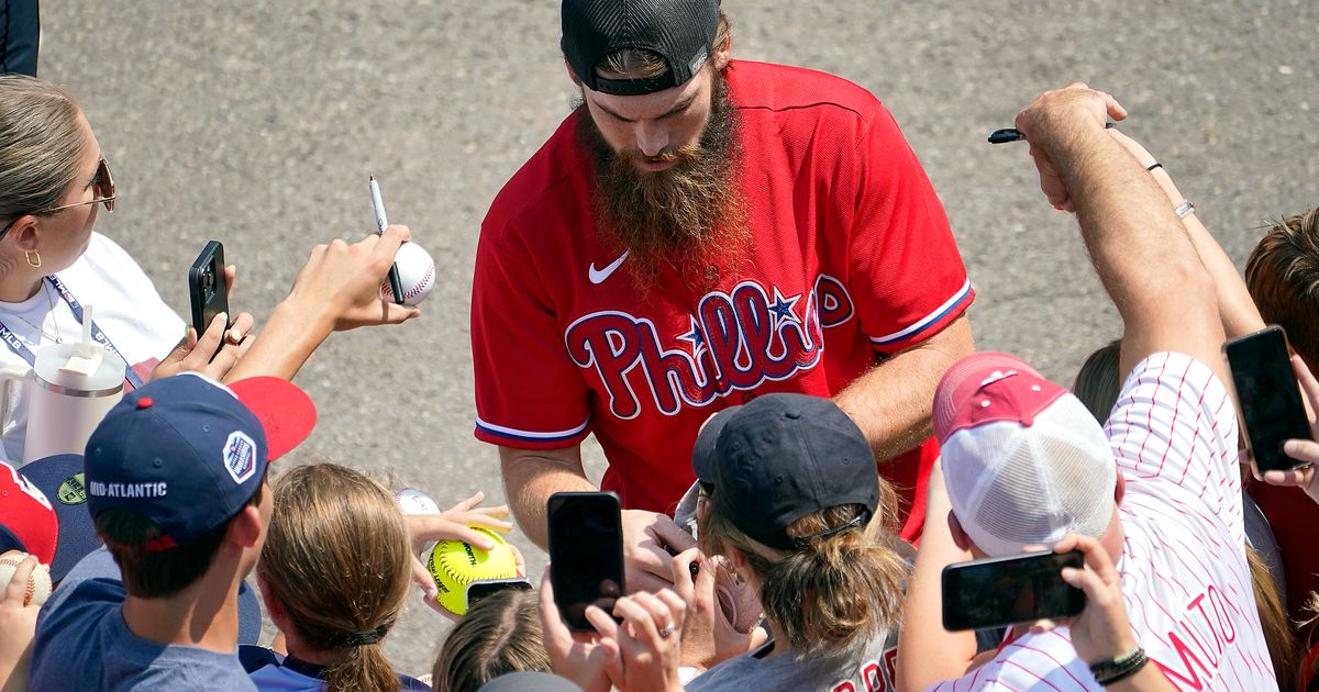 Little Leaguers Interact with Nationals and Phillies Players at Kids for a Day Event