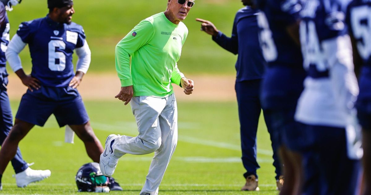 Pete Carroll's Sprinting Habits: Examining the Seattle Seahawks Coach's Unique Training Method