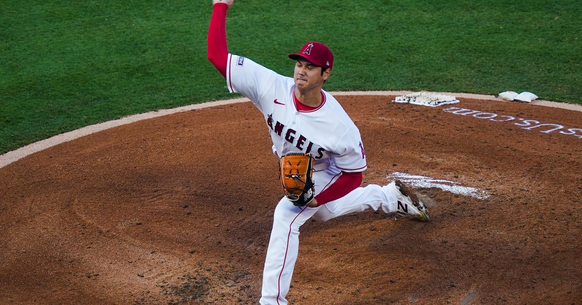 Shohei Ohtani Records 10th Mound Victory of Season in Angels' 4-1 Win Over Giants