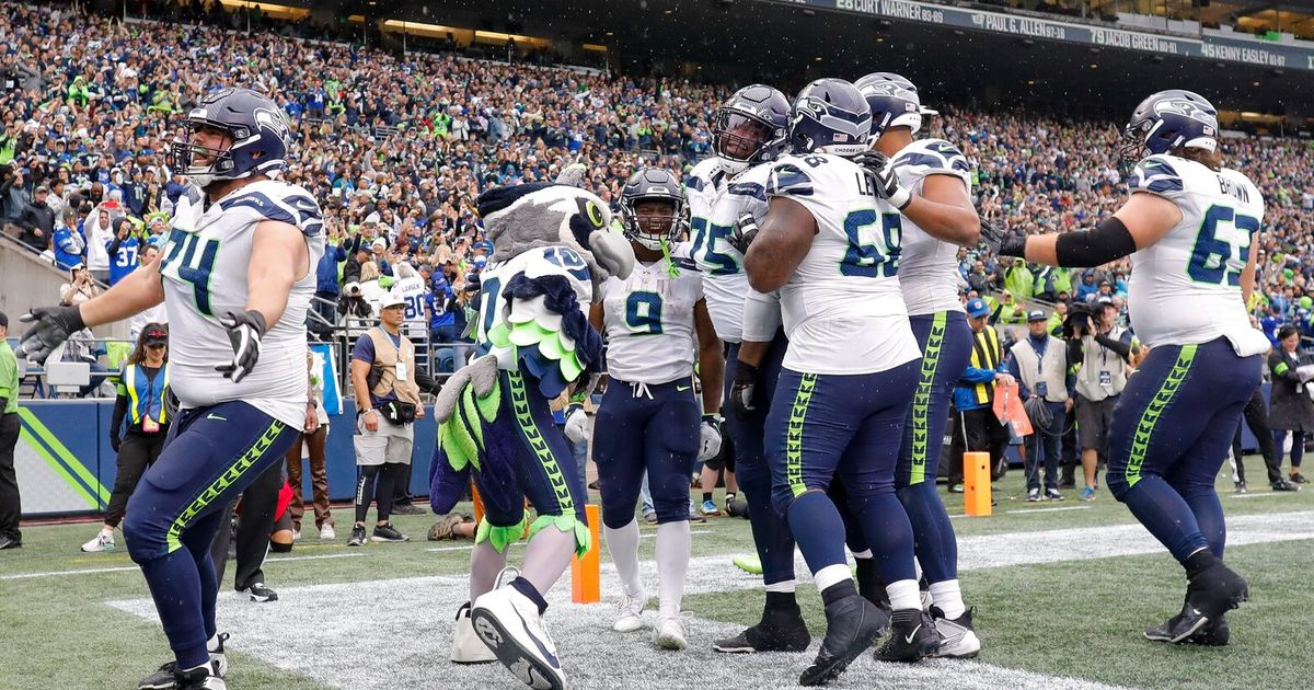 Analysis of National Media Reactions to Seattle Seahawks' Week 3 Victory Over Carolina Panthers