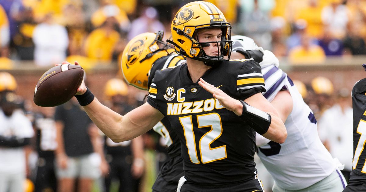 Brady Cook Leads Missouri Tigers to Unbeaten Streak Despite Home Boos