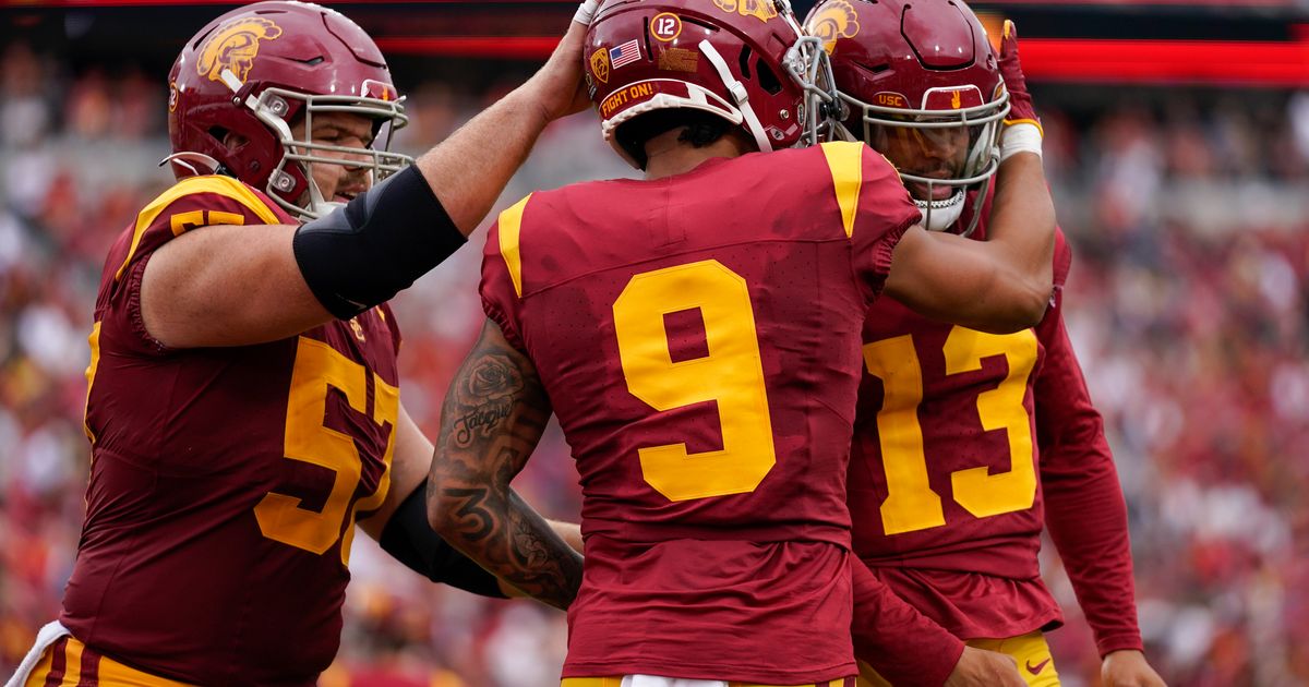 Caleb Williams Throws Five Touchdowns as No. 6 USC Crushes Nevada 66-14 in Heisman Winner's Debut