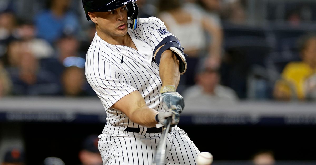 Cole and Yankees Defeat Tigers 5-1 as Stanton Hits 400th Home Run