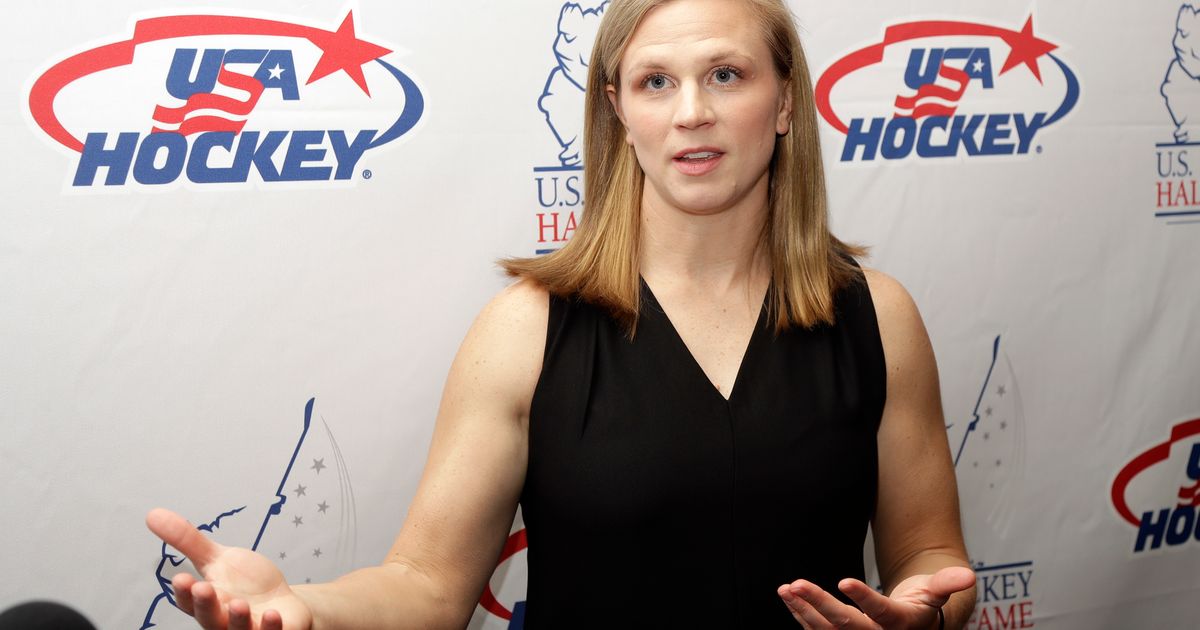 Darwitz and Sauvageau Named General Managers of Pro Women's Hockey League's Six Teams