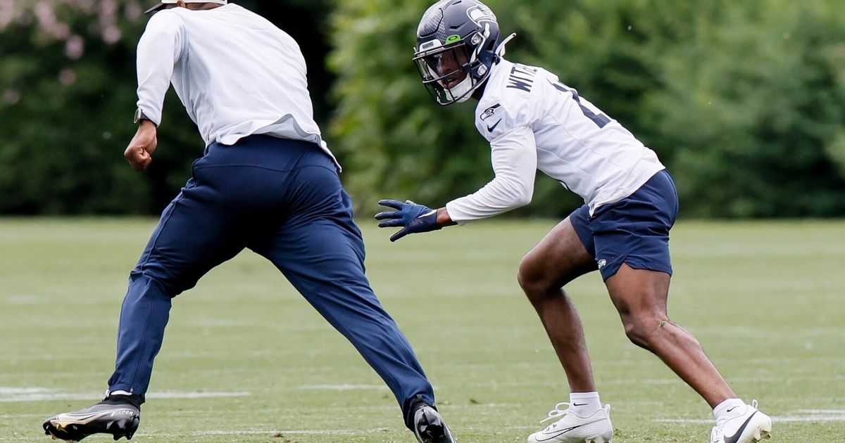 Devon Witherspoon Practices with Seattle Seahawks for First Time Since August