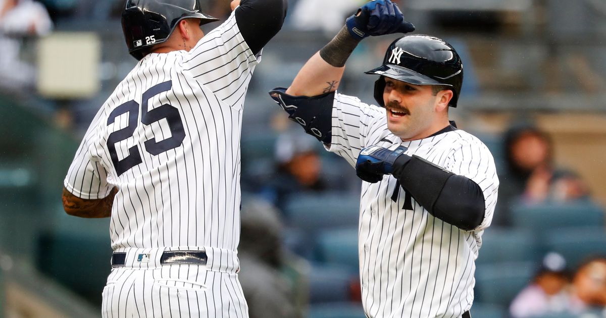 Diamondbacks Fail to Hold 3 Leads, Suffer 6-4 Loss to Yankees, Tie Cubs for 2nd Wild Card